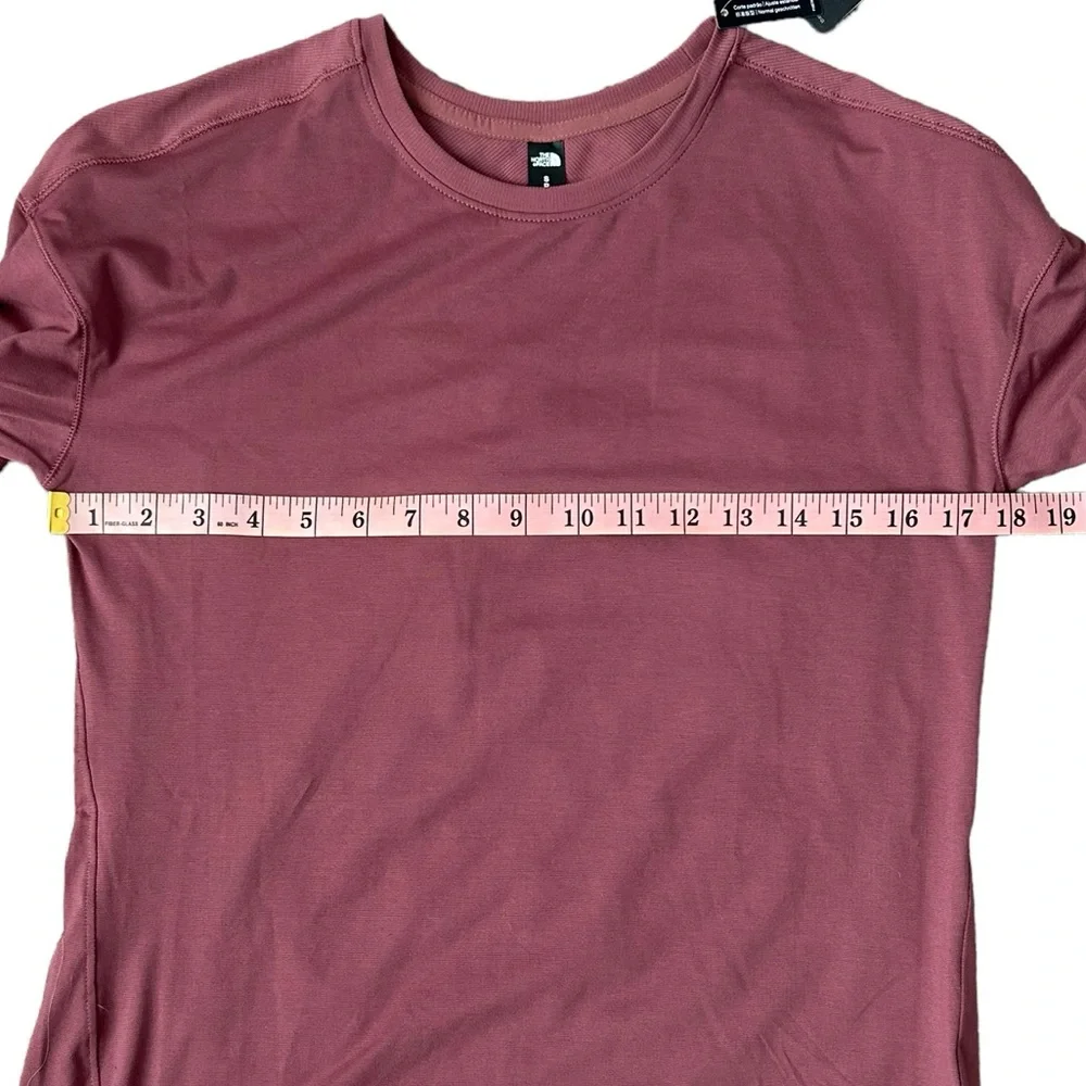 The North Face Women’s Dawndream Loose Fit Long Sleeved Top in Wild Ginger